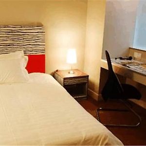Budget Queen or Twin Room